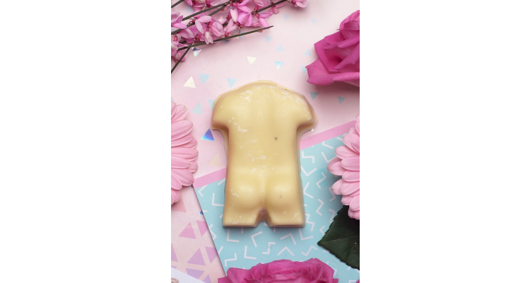LUSH 裸裝誘惑裸裝按摩油