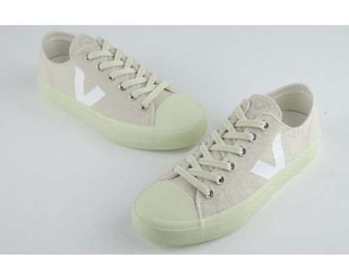 VEJA- WATA II LOW CANVAS PIERRE WHITE [平行進口]