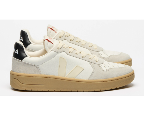 VEJA- V-82 LEATHER PURE CALCAIRE BLACK [平行進口]